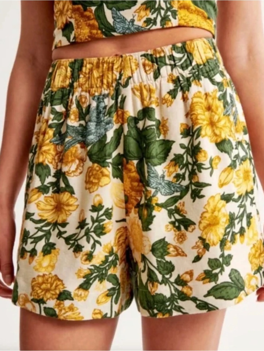 Abercrombie & Fitch Yellow Floral Ultra High Rise Linen Blend Pull On Shorts